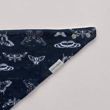 Load image into Gallery viewer, closeup of black patterned bib