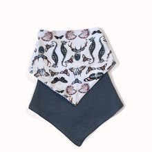 Load image into Gallery viewer, Set of 2 GOTS certified organic jersey cotton bibs, one patterned, one plain, in gender neutral colours