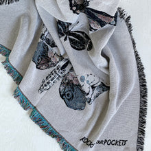 Load image into Gallery viewer, luxury cotton throw blanket with moth print - perfect gift for new moms
